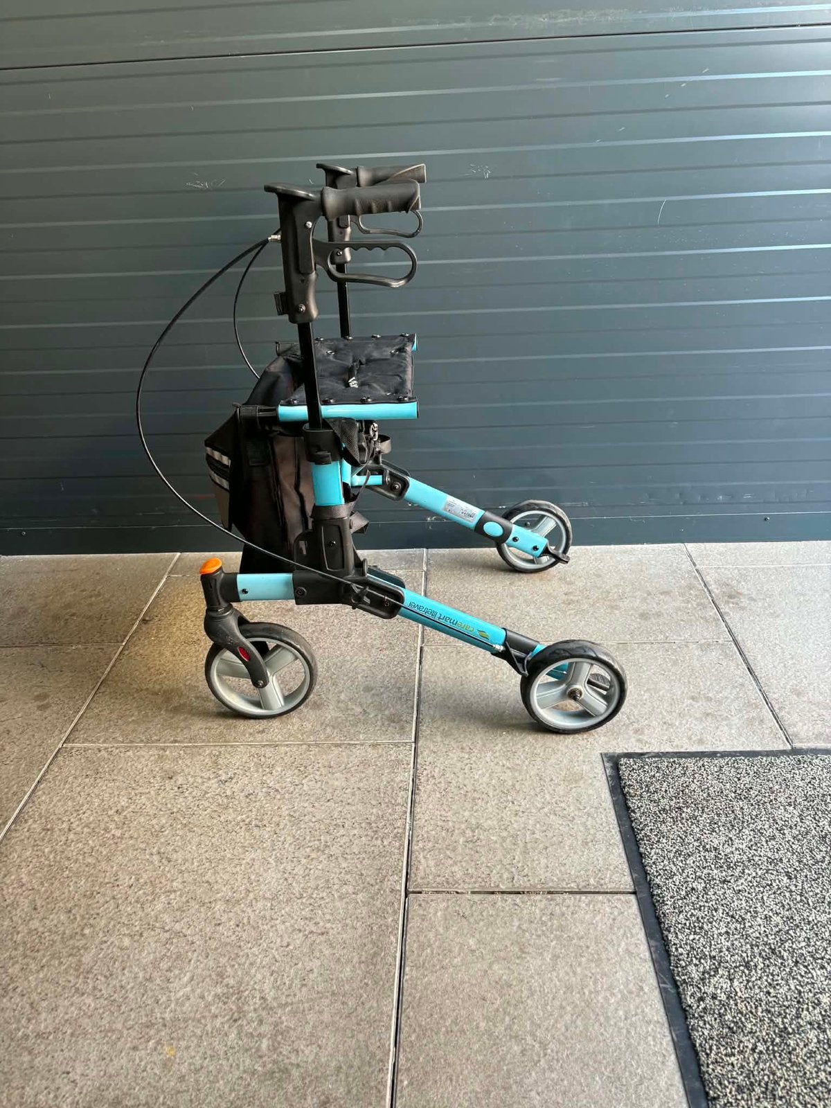 Rollator, Diversen, Ophalen of Verzenden, Lichtgewicht, Zo goed als nieuw