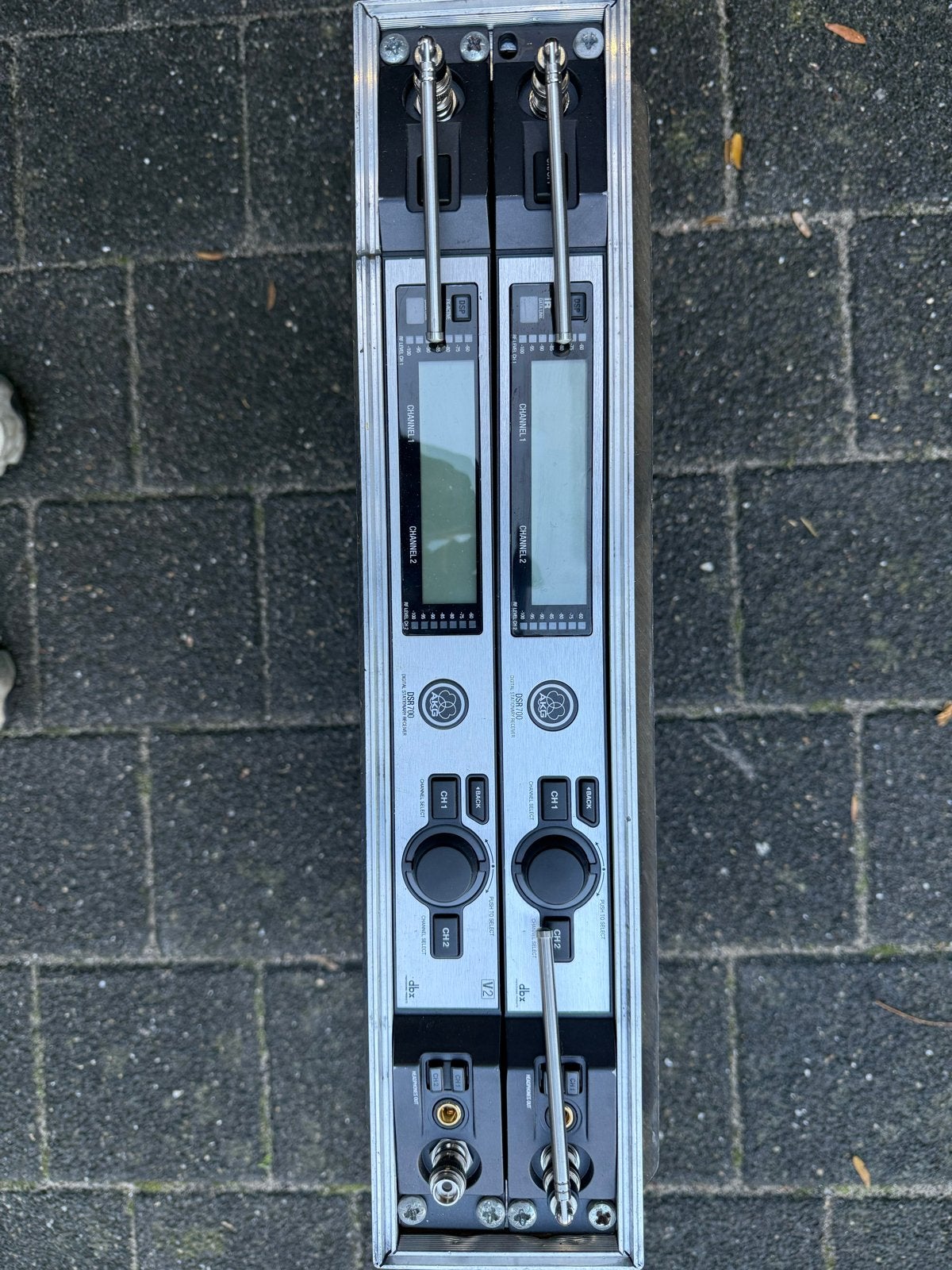 AKG DSR 700 Digital draadloos microphone systeem, Ophalen of Verzenden, Gebruikt, Zangmicrofoon, Draadloos