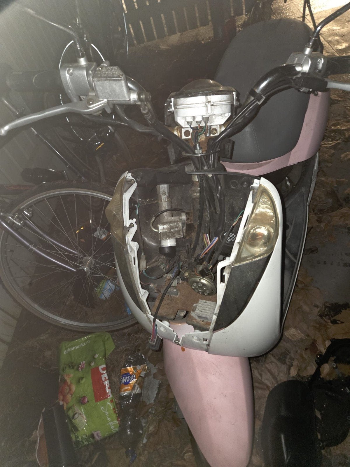 Sym scooter uit 2006 - sloop of voor onderdelen, Ophalen, Gebruikt, Benzine, Overige modellen
