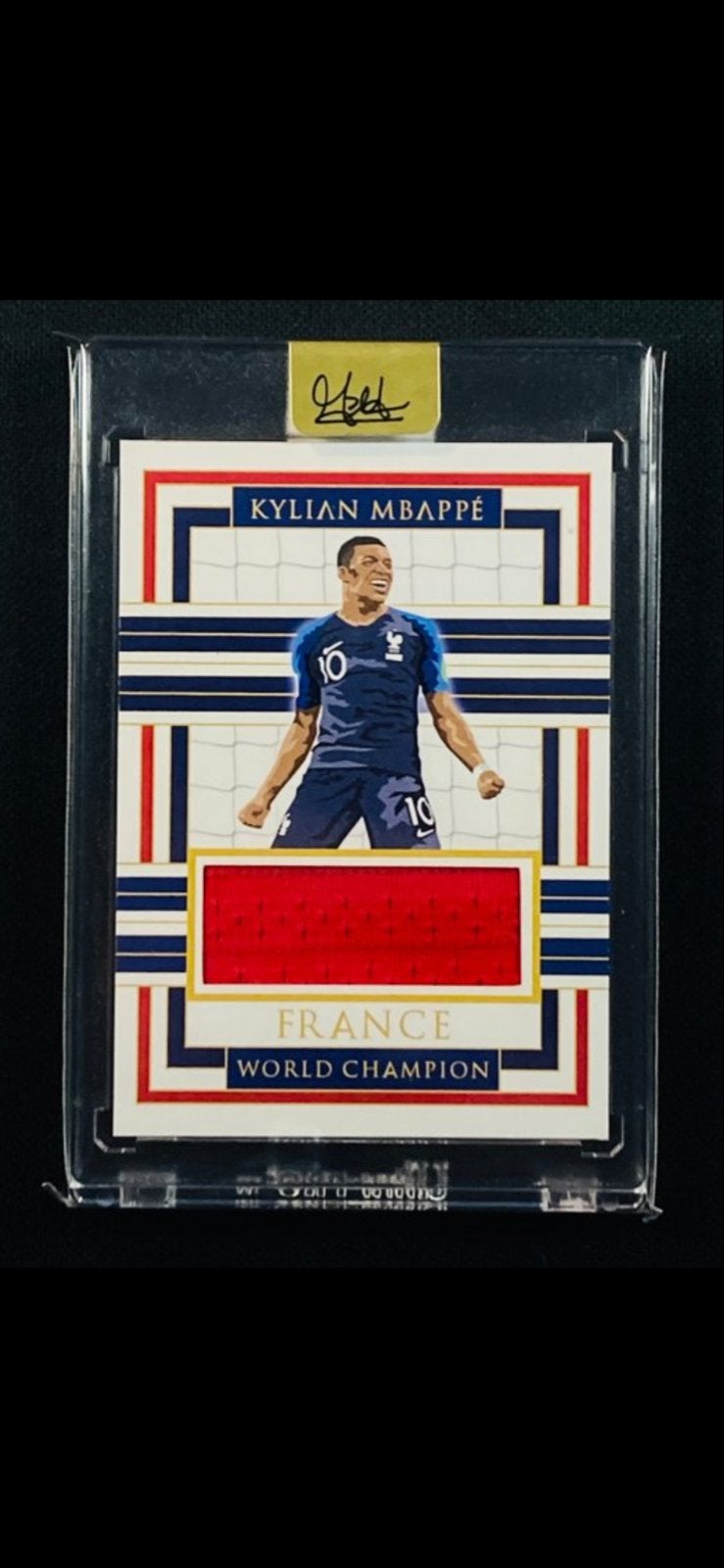 Kylian Mbappé gesigneerde kaart met shirtstuk - 10/25‼️, Ophalen of Verzenden, Zo goed als nieuw, Buitenlandse clubs, Spelerskaart