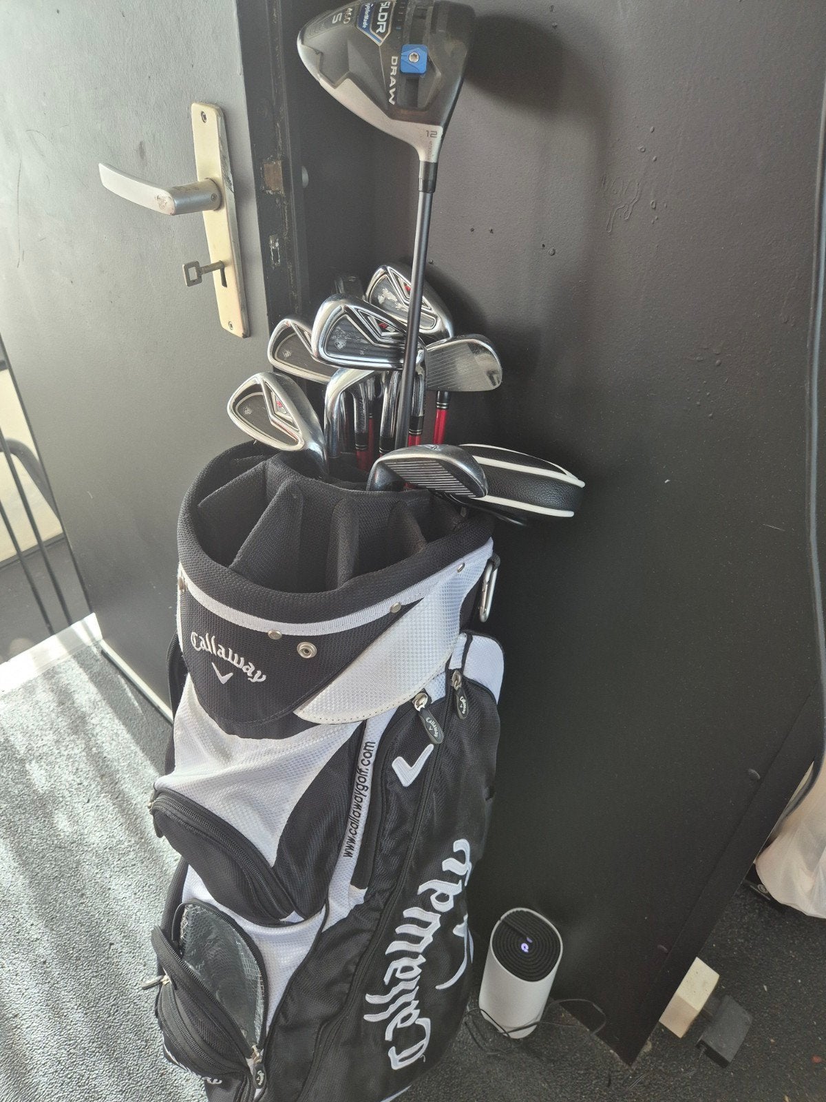 taylormade golfclubs in een callaway golftas, Sport en Fitness, Golf, Ophalen, Zo goed als nieuw, Set, Callaway