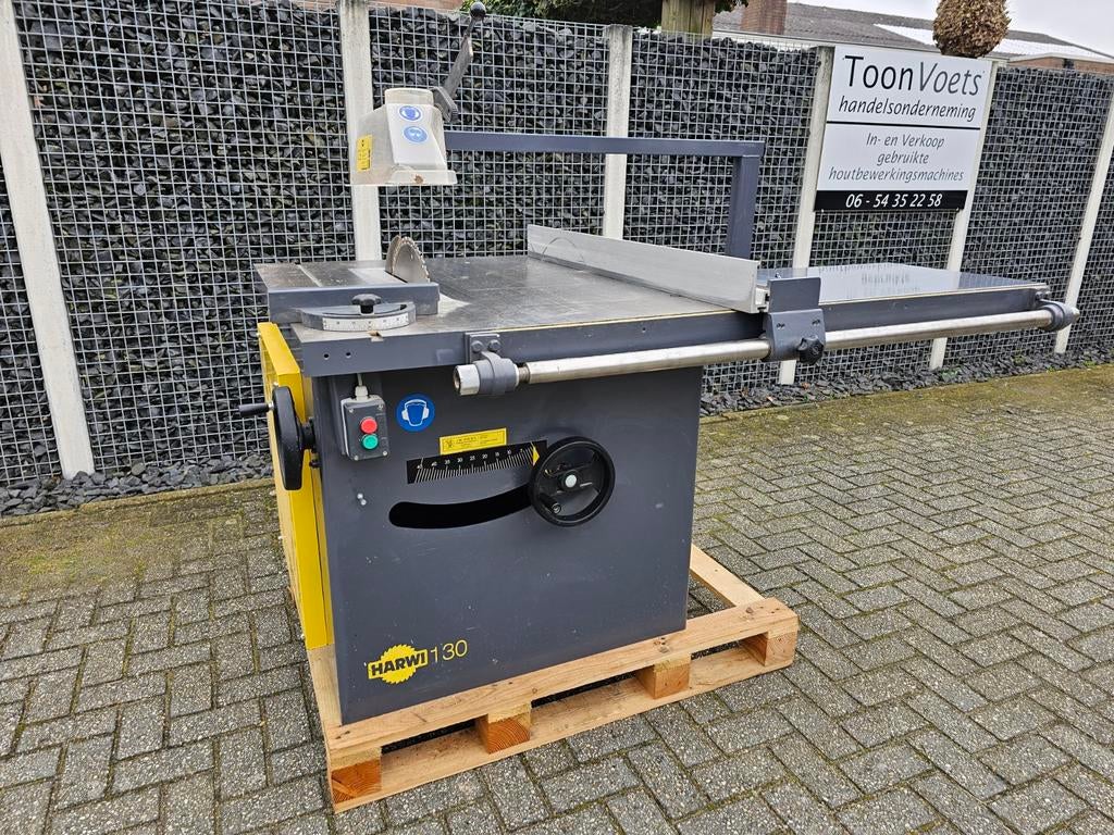 Harwi Cirkelzaag Type 130 met achtertafel, Ophalen, Gebruikt, Cirkelzaag, 70 mm of meer
