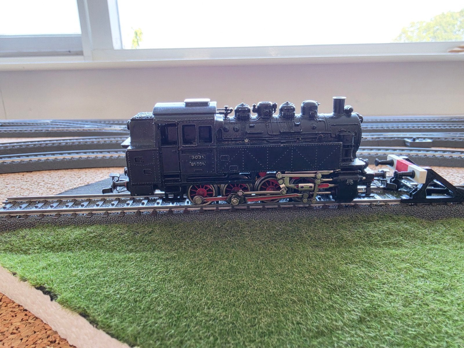 Märklin 3032 BR 81 DB Locomotief in originele verpakking, Wisselstroom, Gebruikt, Locomotief, Ophalen of Verzenden