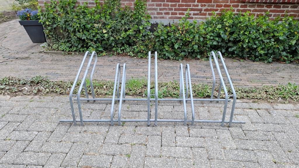 Fietsenrek voor 5 fietsen - Gegalvaniseerd staal, Ophalen, Gebruikt
