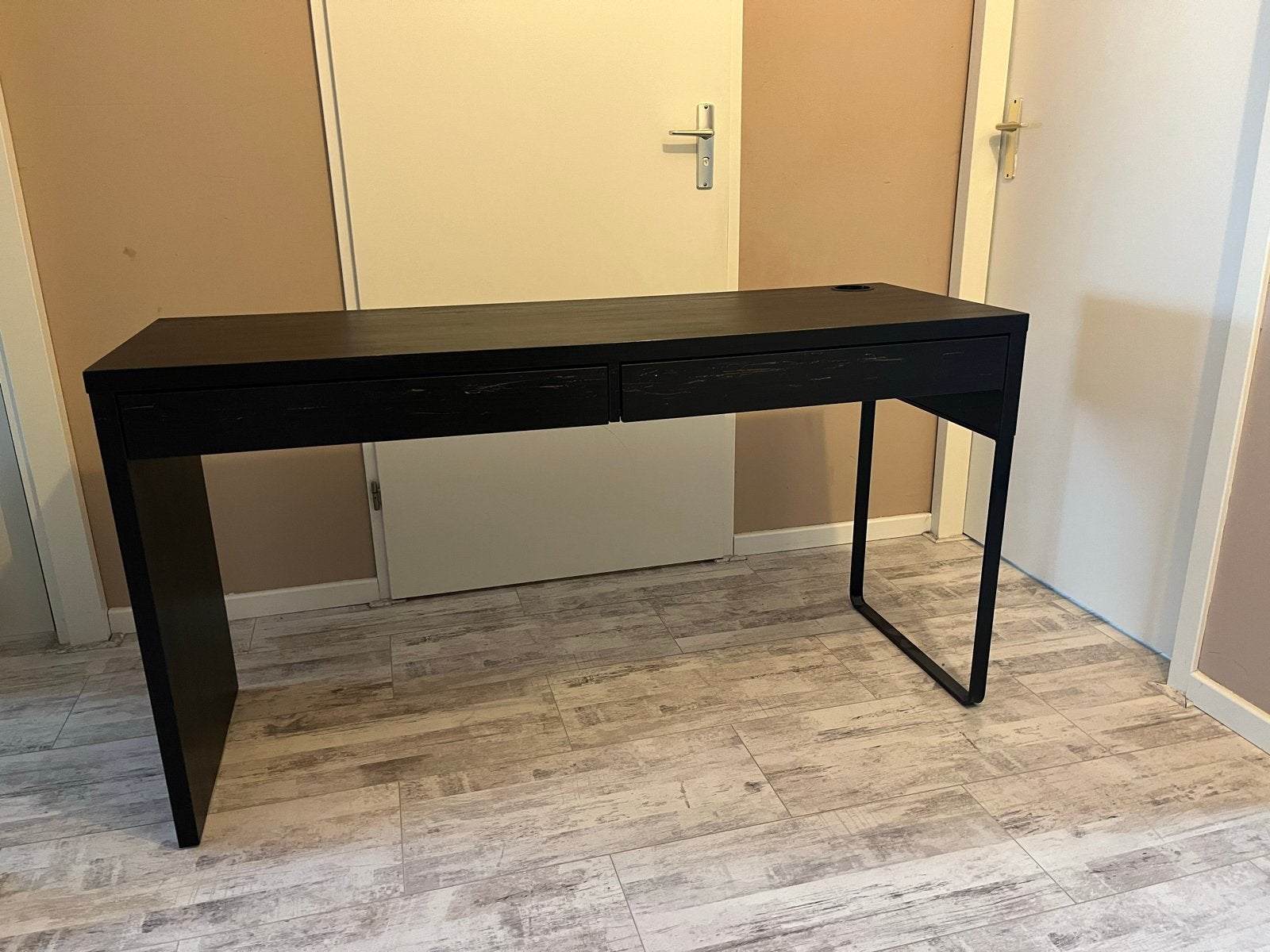 IKEA MICKE Computerbureau - Zwart/Bruin, Huis en Inrichting, Ophalen, Zwart, Gebruikt, Met lades