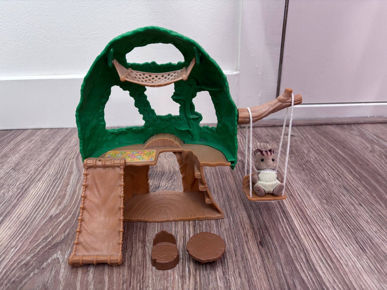 Sylvanian Families baby boomhut, Ophalen of Verzenden, Zo goed als nieuw