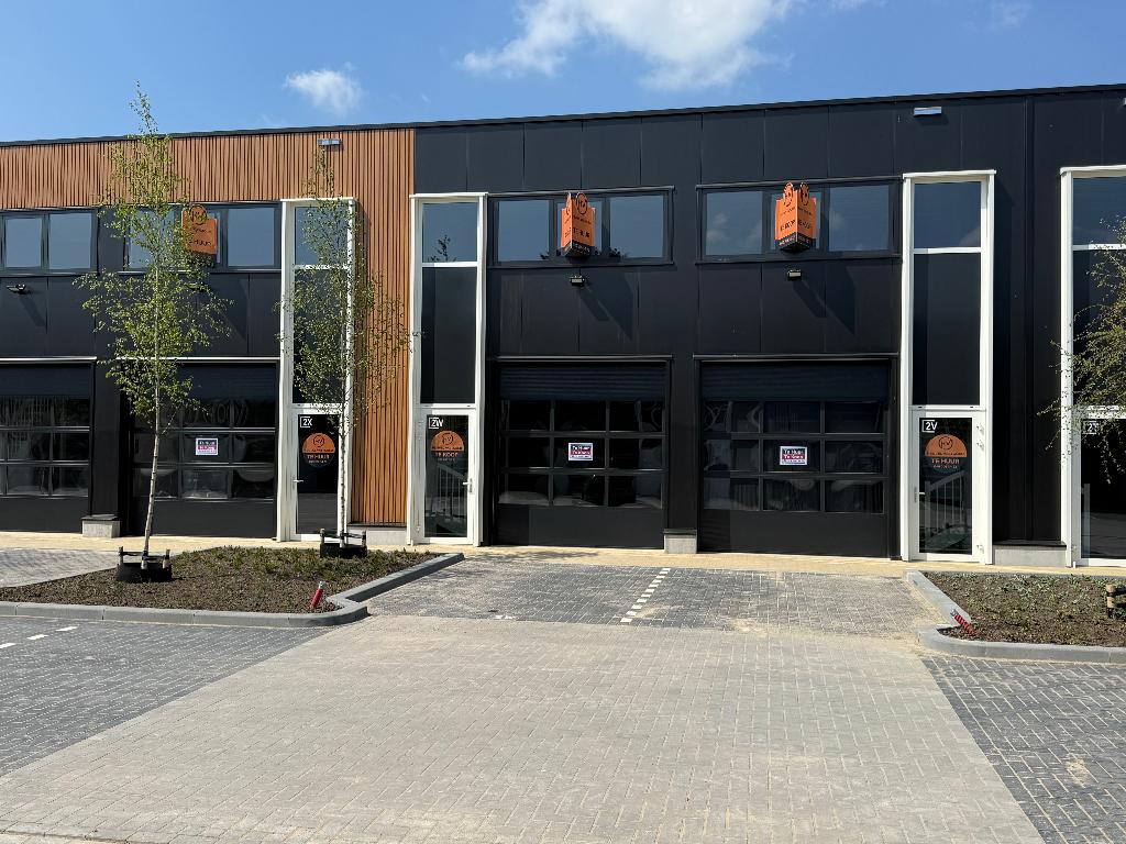 Te Huur of te Koop Bedrijfsunit Molenakkers Asten, 150 m², Huur, Bedrijfsruimte