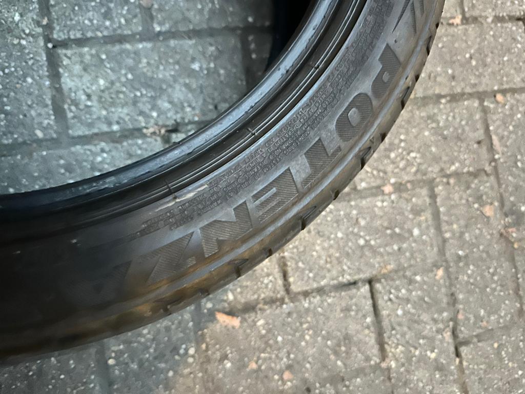 2x 225 45 18 * RFT Bridgestone Potenza S001, Auto-onderdelen, Banden en Velgen, 18 inch, Gebruikt, Ophalen of Verzenden, Band(en)