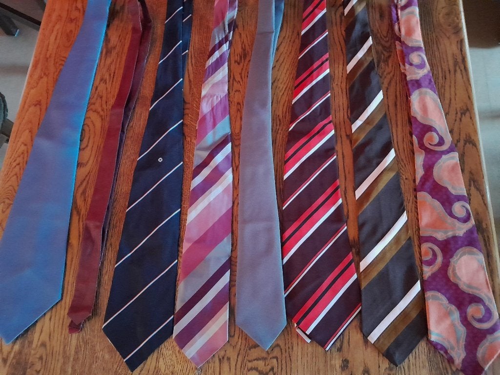 stropdassen stropdas das € 1,50 per stuk, Ophalen of Verzenden, Zo goed als nieuw, Overige kleuren