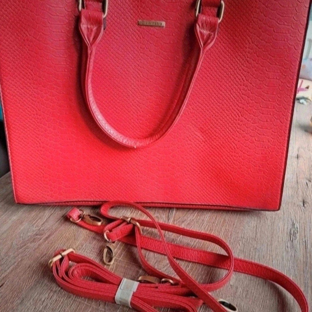 Invito Handtas Rood - Stijlvol en Ruim (39x30), Ophalen of Verzenden, Gebruikt, Rood, Handtas