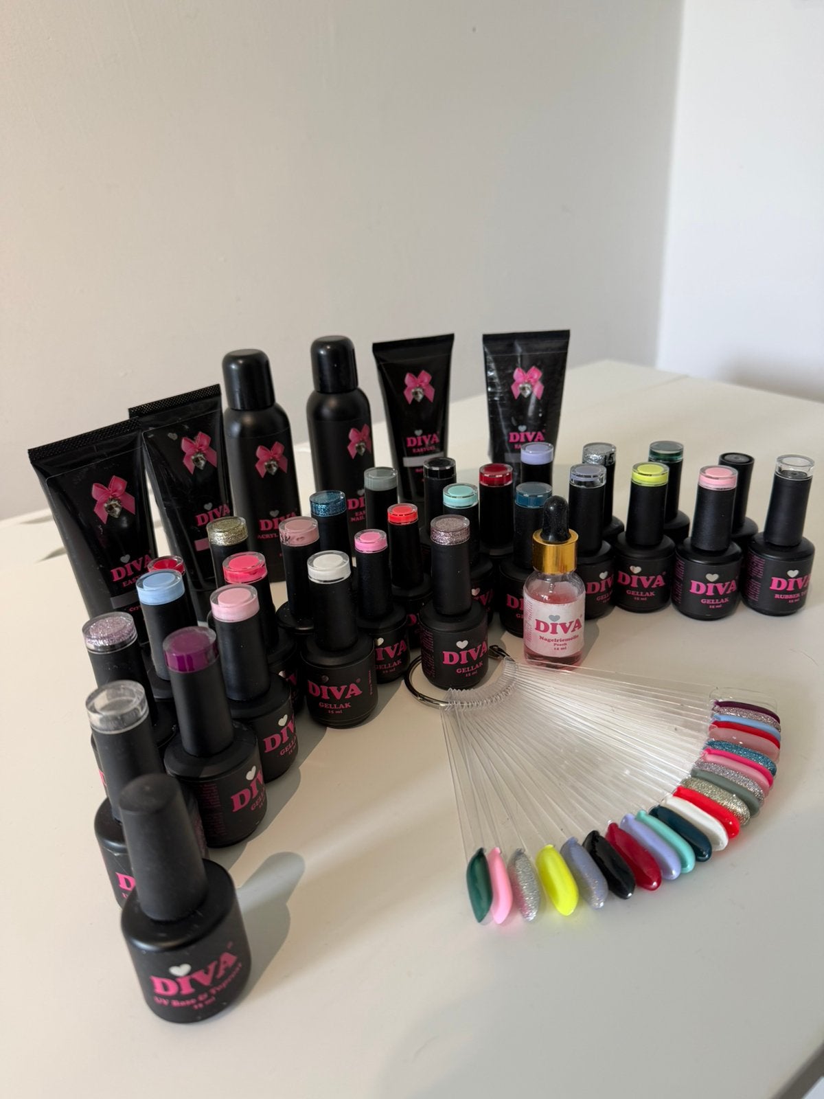 Diva gellak en easygel, Ophalen of Verzenden, Zo goed als nieuw, Overige kleuren, Handen en Nagels