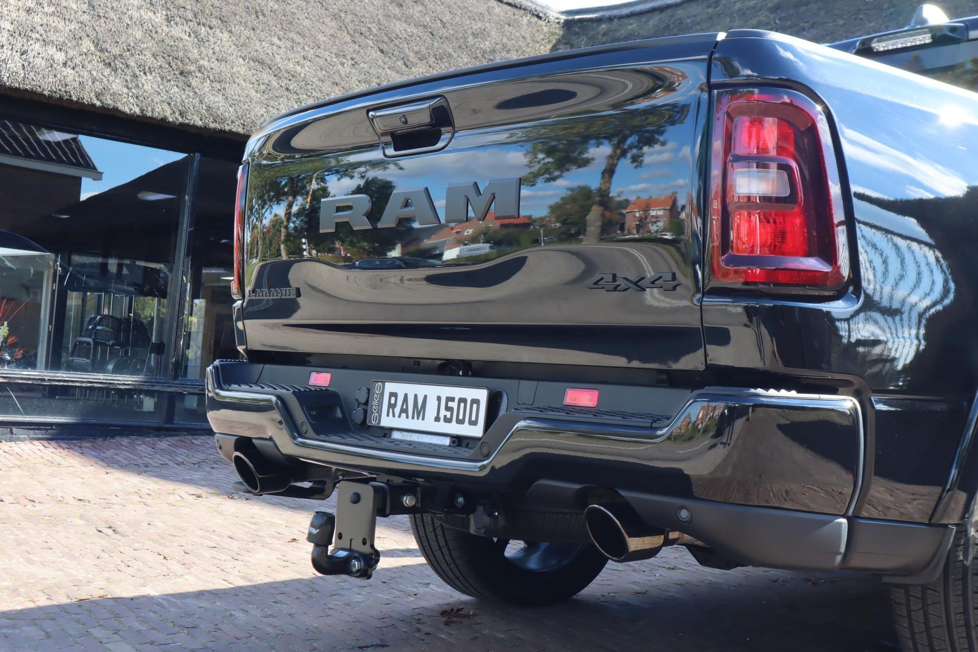 Dodge Ram 1500 2025 3.0L HURRICANE LARAMIE Night Premium | B, Auto's, Automaat, Zwart, 2993 cc, Zwart