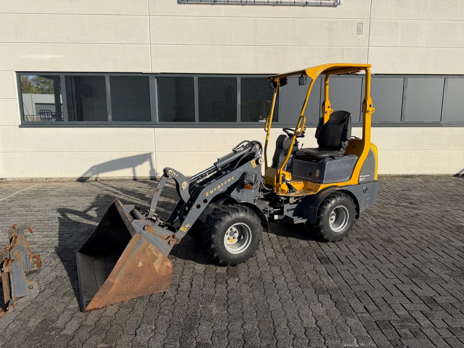 Eurotrac W11 2020 1338 uur Minishovel / Miniloader, Eurotrac, Nvt, NL, Wiellader of Shovel
