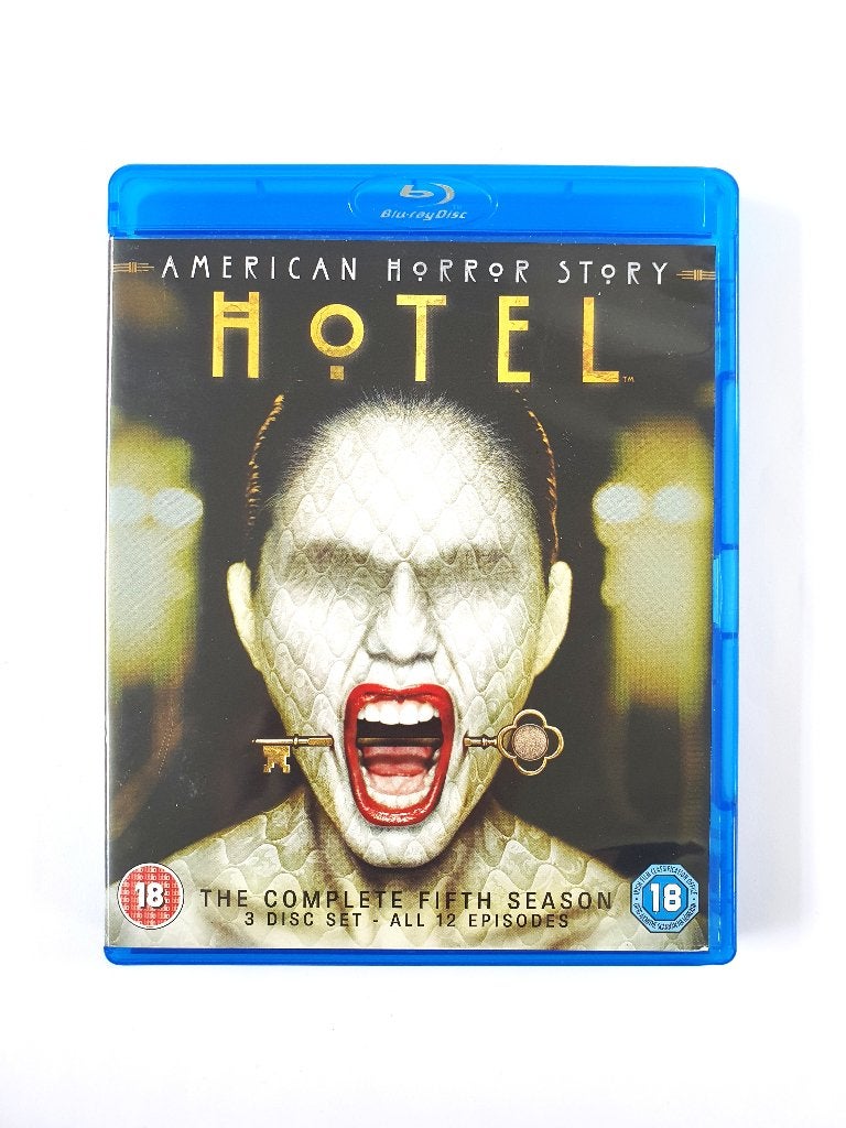 American Horror Story: Hotel - Seizoen 5 (3 disc), Cd's en Dvd's, Ophalen of Verzenden, Zo goed als nieuw, Horror