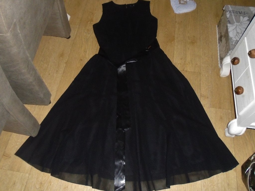 Mooie jurk maat 44 NIEUW, Bonprix, Zwart, Maat 42/44 (L), Nieuw