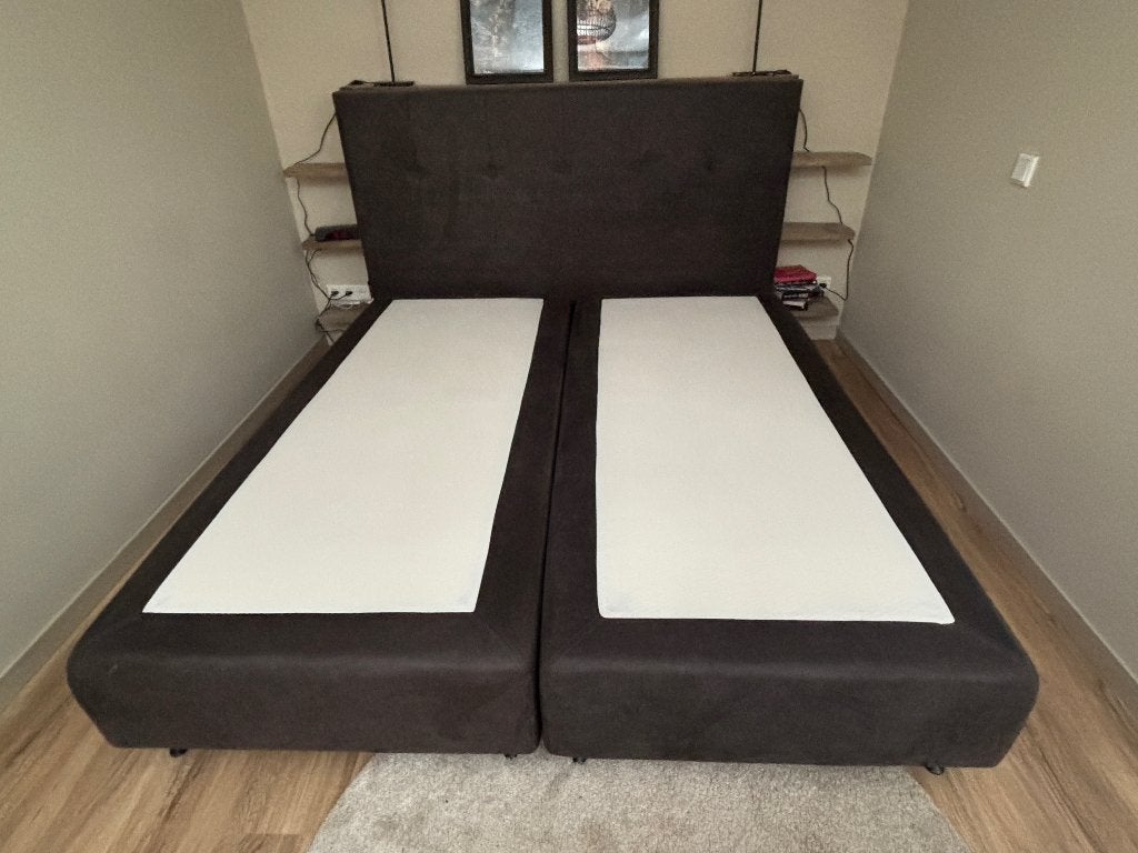 Swiss Sense home season boxspring 180x200 zonder matras, Ophalen, Gebruikt, Zwart, Tweepersoons