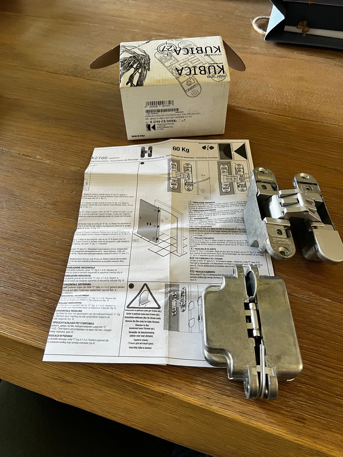 Kubica K2700 Verborgen Scharnieren - Nieuw in Doos, Ophalen, Nieuw, Overige materialen, Scharnier