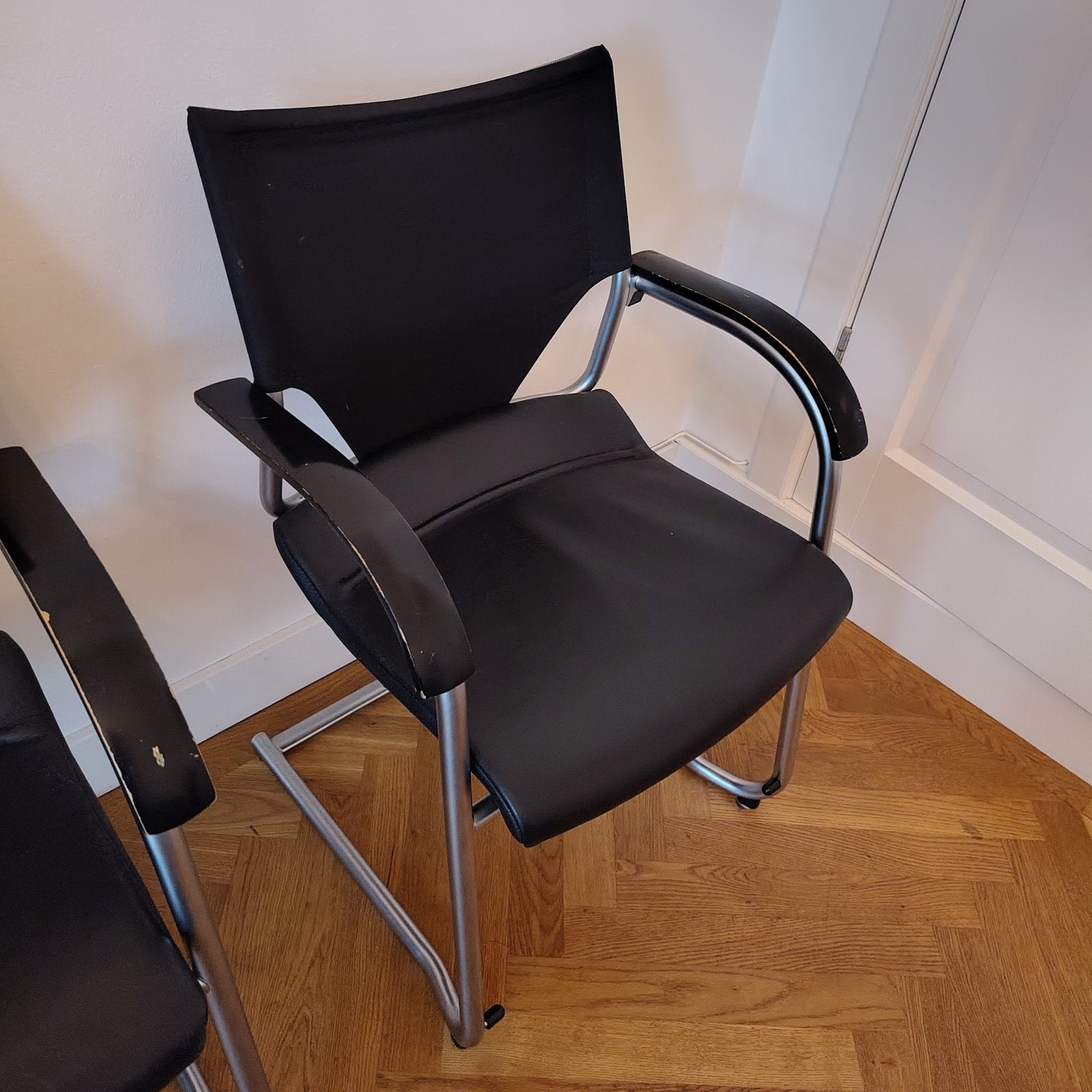 8 Wilkhahn leren vergaderstoelen - Zwart, Ophalen, Gebruikt, Zwart, Leer