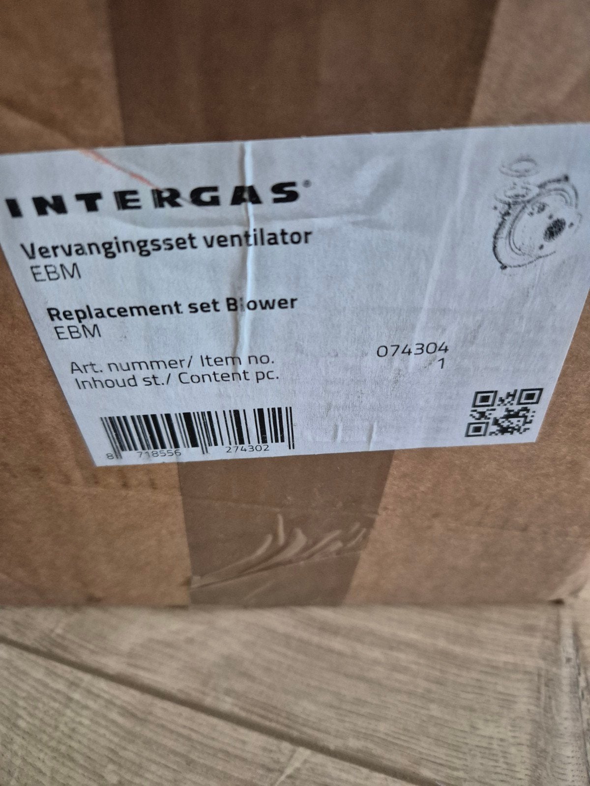 Intergas Xtreme ventilator EBM NRG130 074304, Ophalen of Verzenden, Nieuw, Overige typen, Hoog rendement (Hr)
