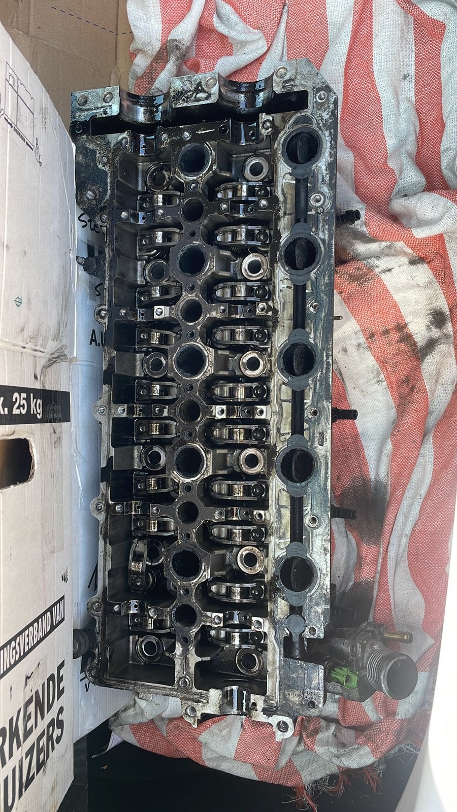 Complete gereviseerde cilinderkop volvo D5 uit 2007, Ophalen of Verzenden, Volvo