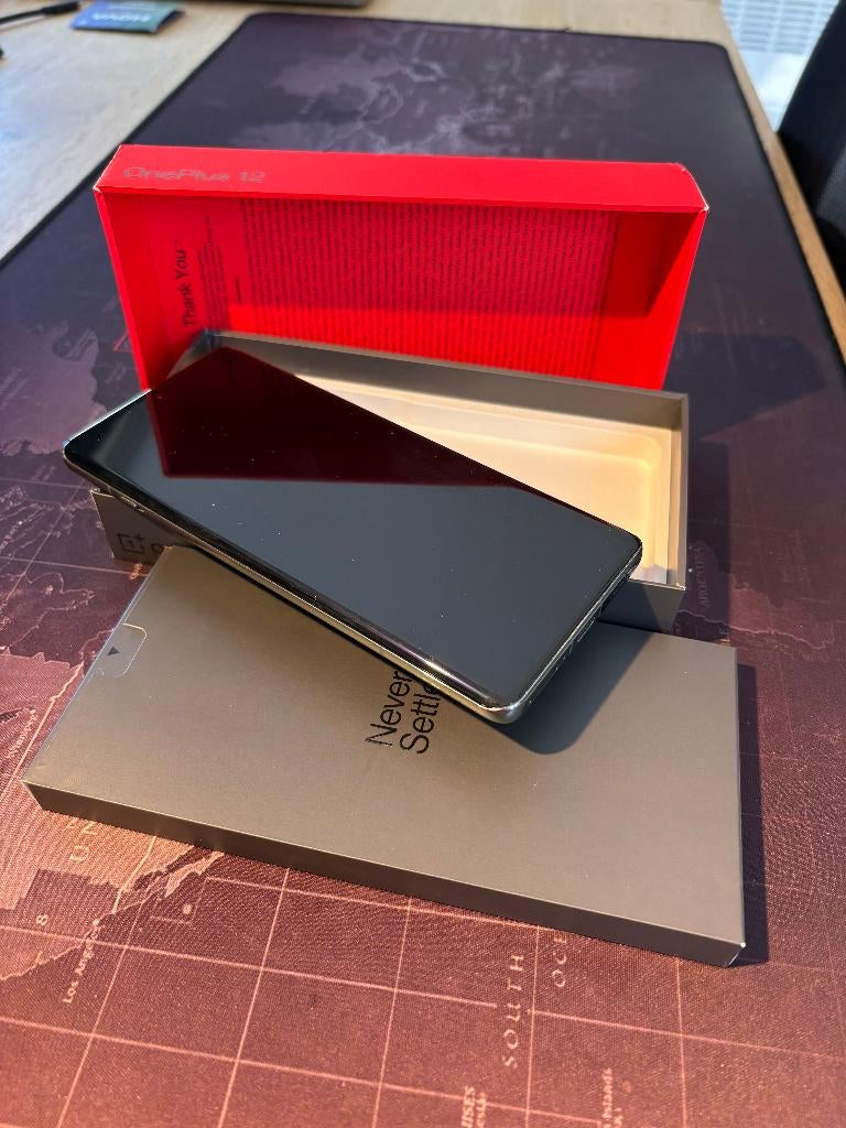 OnePlus 12, Ophalen of Verzenden, Zo goed als nieuw, Bescherming, Overige merken