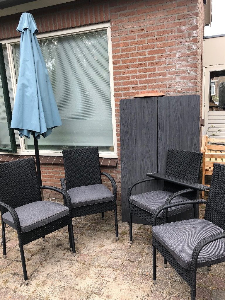 Complete tuinset met parasol en voet., Ophalen, Overige materialen, Nieuw, Tuinset