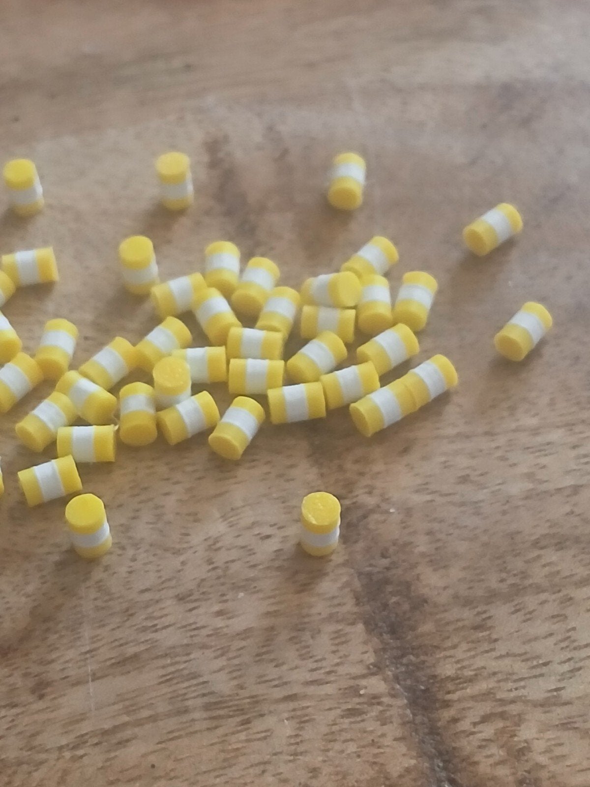 multicolor olievaten per 10  geel wit, Hobby en Vrije tijd, Ophalen of Verzenden, Nieuw, Gelijkstroom of Wisselstroom, Overige merken