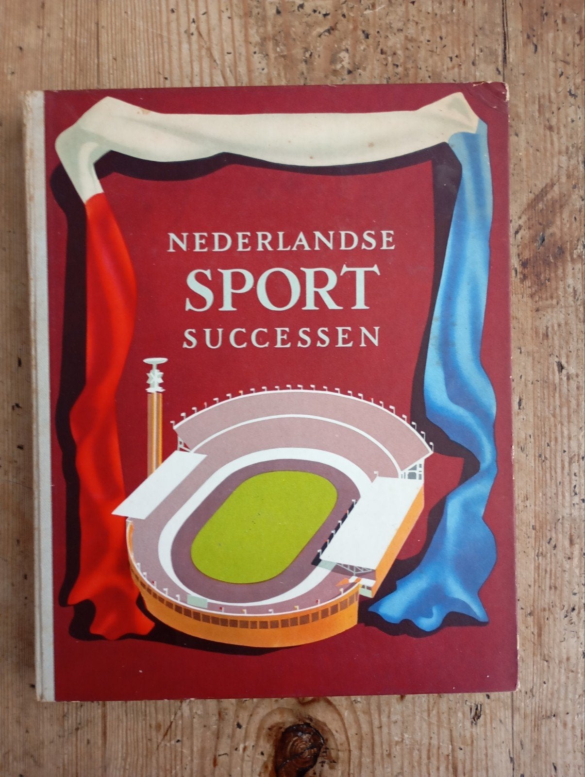 Vintage NL Sportsuccessen Mooi Boek veel Foto's Voetbal etc, Verzamelen, Ophalen of Verzenden, Overige binnenlandse clubs