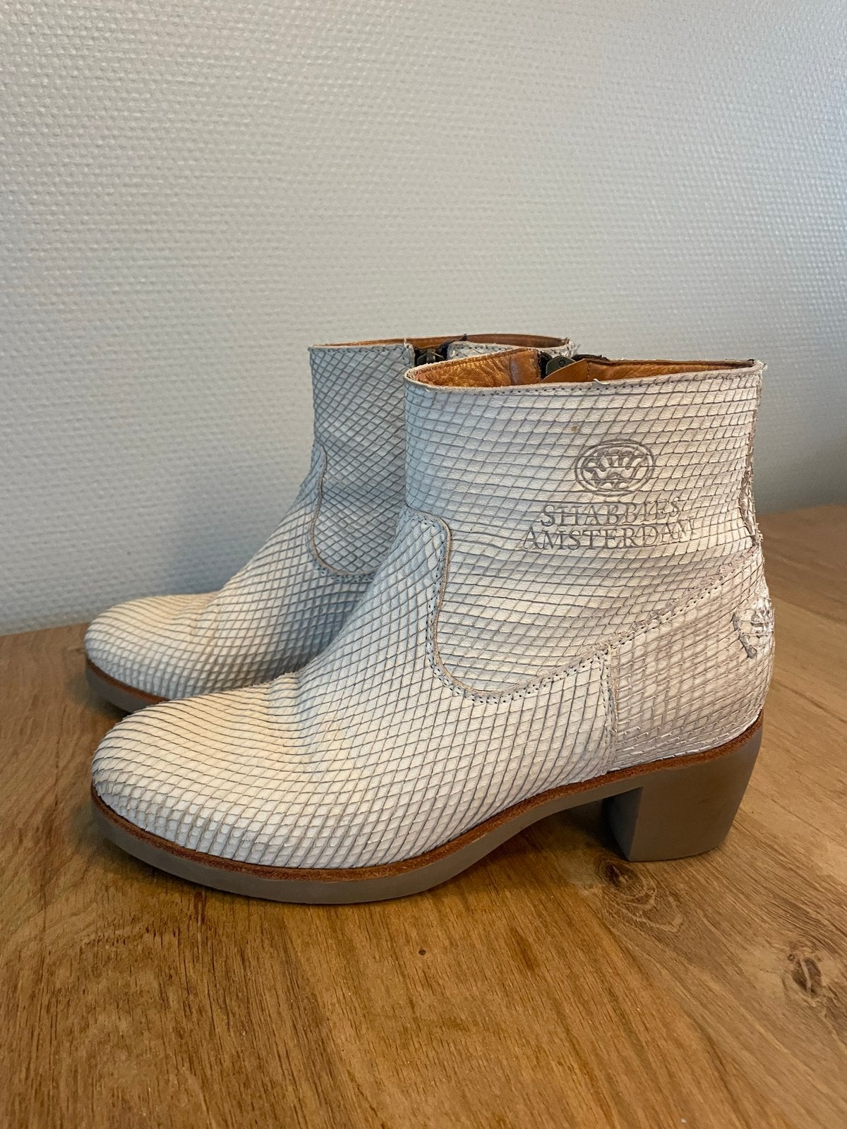 Shabbies Amsterdam Enkellaarsjes - Maat 39, Kleding | Dames, Ophalen of Verzenden, Gedragen, Overige kleuren, Lage of Enkellaarzen