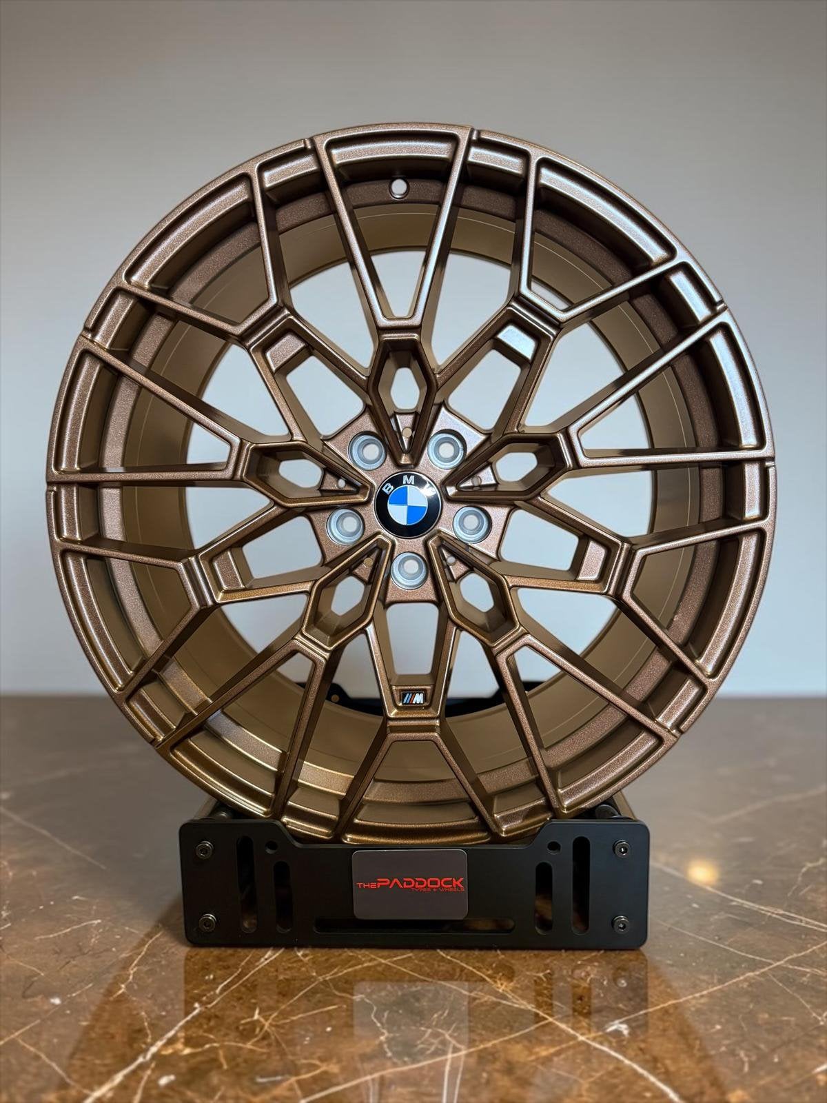 ZOMERACTIE!!! 19” BMW Velgen 827M Style Mat Brons Breedset