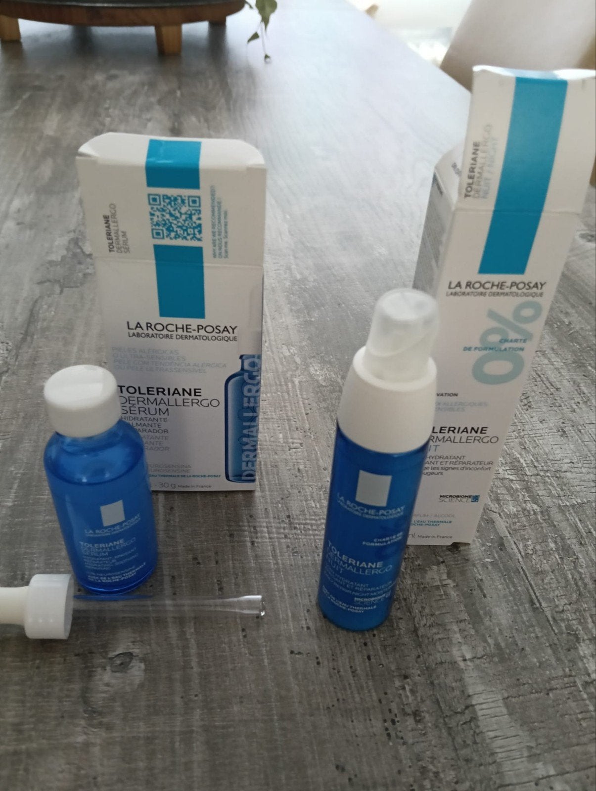 TE KOOP NIEUW  DERMALLERGO SERUM en LA ROCHE-POSAY NACHTCREM, Ophalen, Nieuw, Gehele gezicht