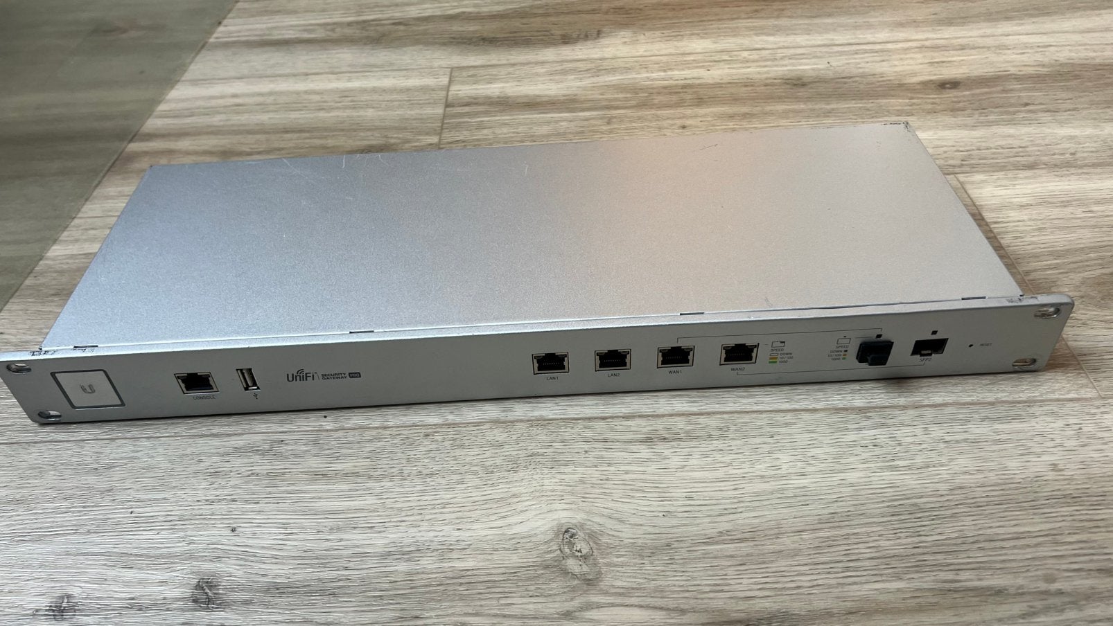 Unifi USG security gateway, Ophalen of Verzenden, Zo goed als nieuw