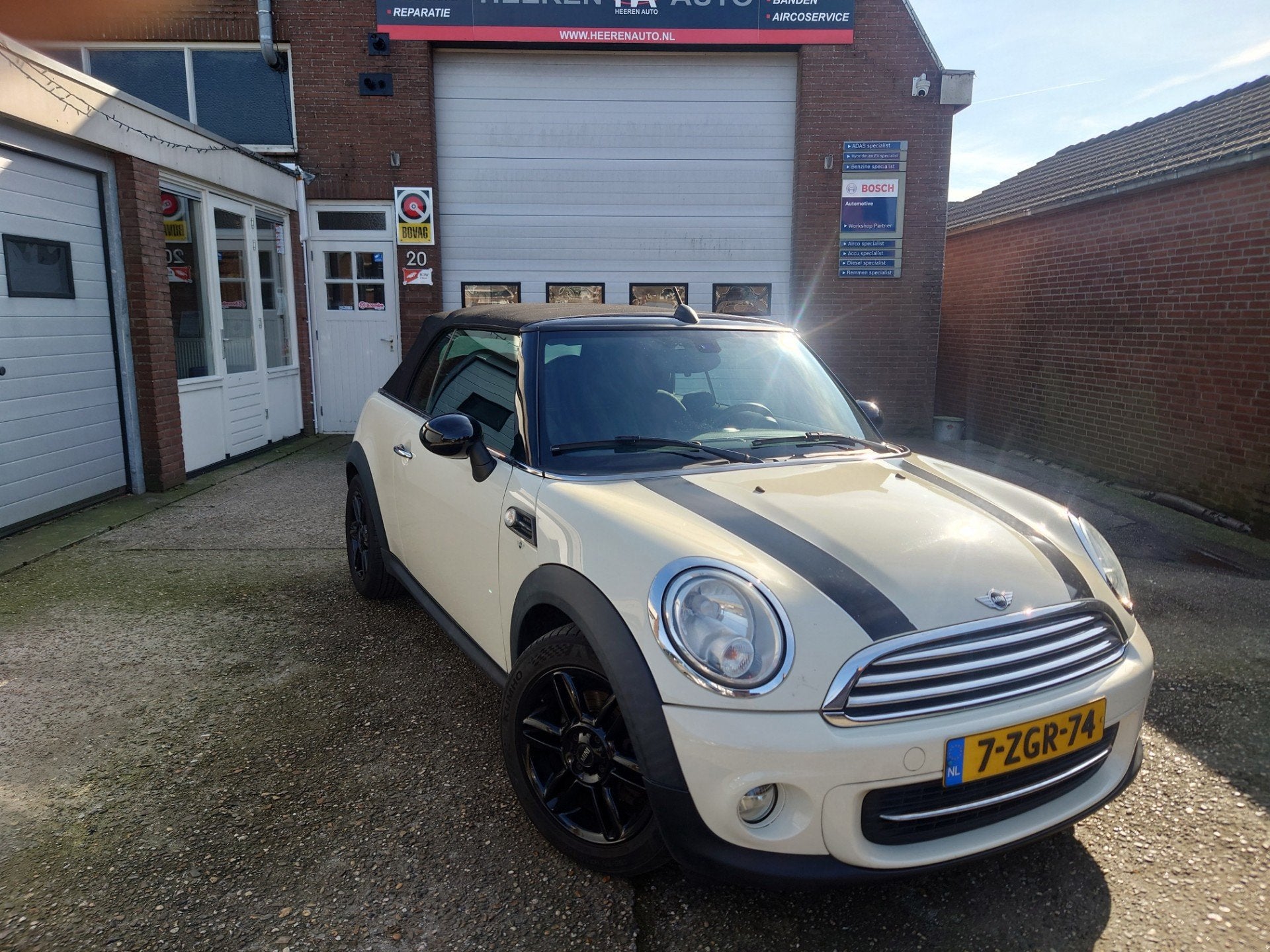 Mini Mini Cabrio 1.6 Cooper Pepper, Airco, Elektrische dak,, Auto's, Dealer onderhouden, Stof, Gebruikt, 4 cilinders