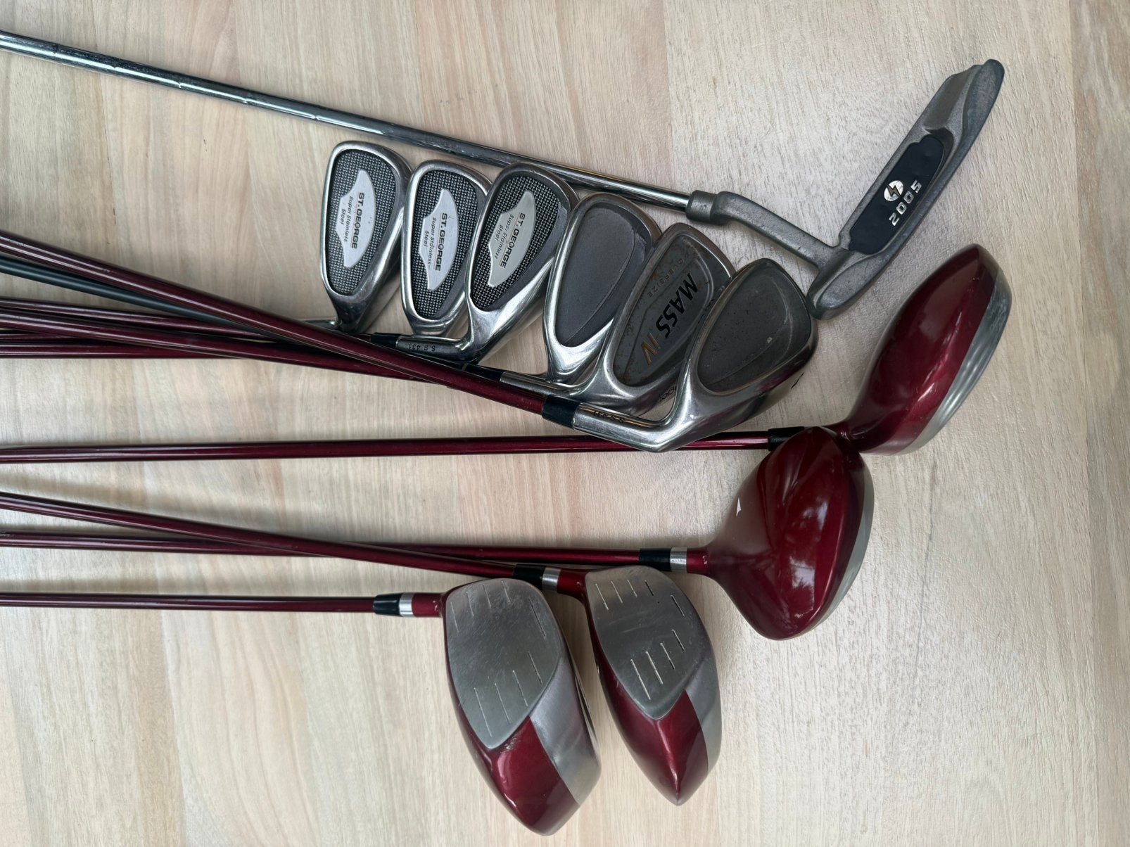Foto 8 van Complete St. George golfset clubs en tas