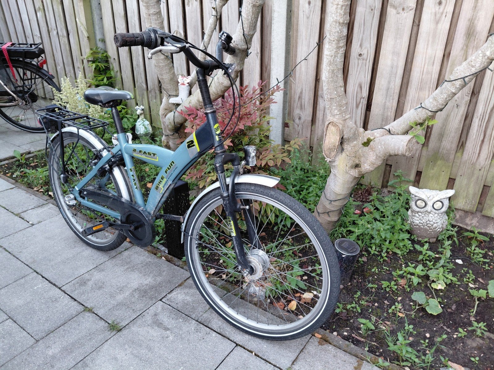 2 Fast Bike Fun Stadsfiets - Lichtblauw, Fietsen en Brommers, Fietsen | Dames | Damesfietsen, Gebruikt, Velgrem, Versnellingen