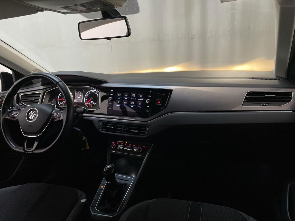 Volkswagen Polo 1.0 TSI Highline App-Connect Climate Control, Voorwielaandrijving, Gebruikt, 95 pk, Met garantie (alle)