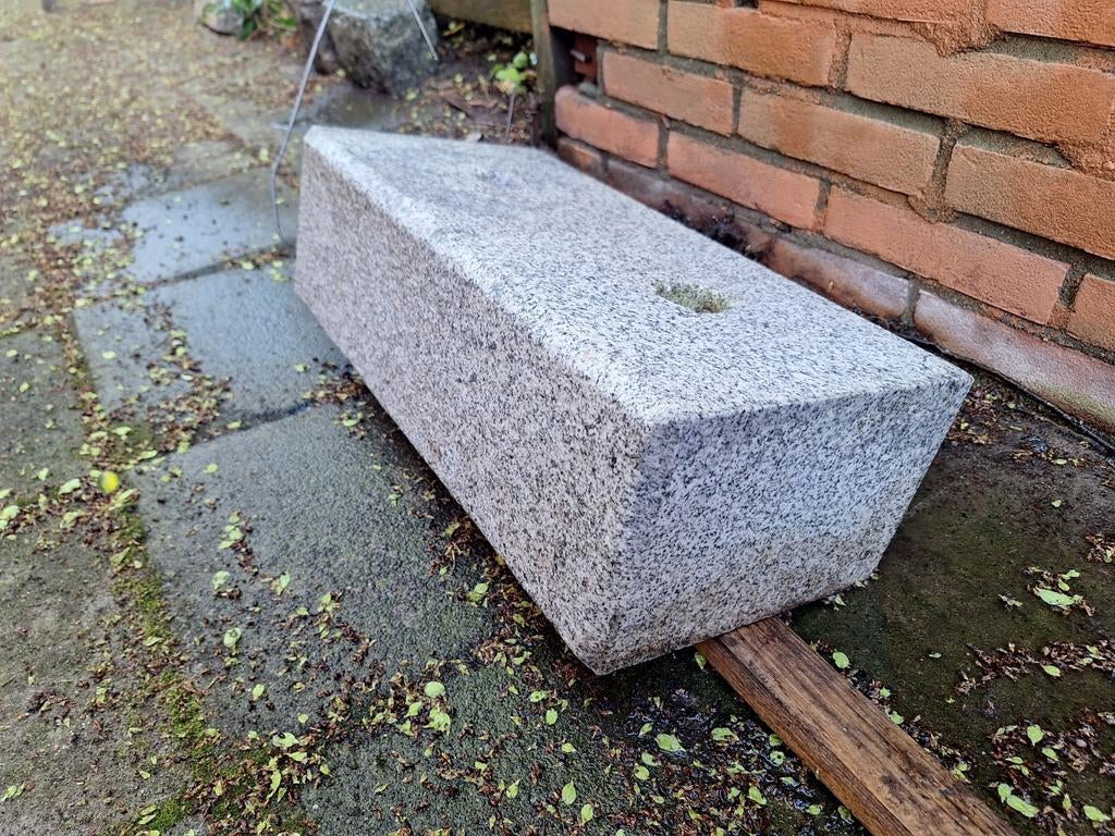 Massief granieten blokken 48x24x15cm, Ophalen