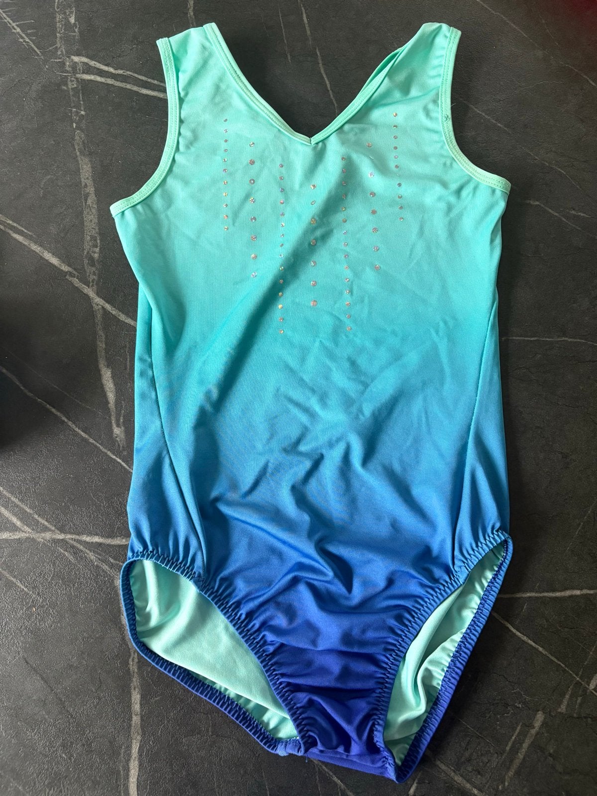 Turnpakje met sportbroekje (maat 10 jaar en 8 jaar), Meerkleurig, Ophalen of Verzenden, Fitness of Aerobics, Maat 36 (S)