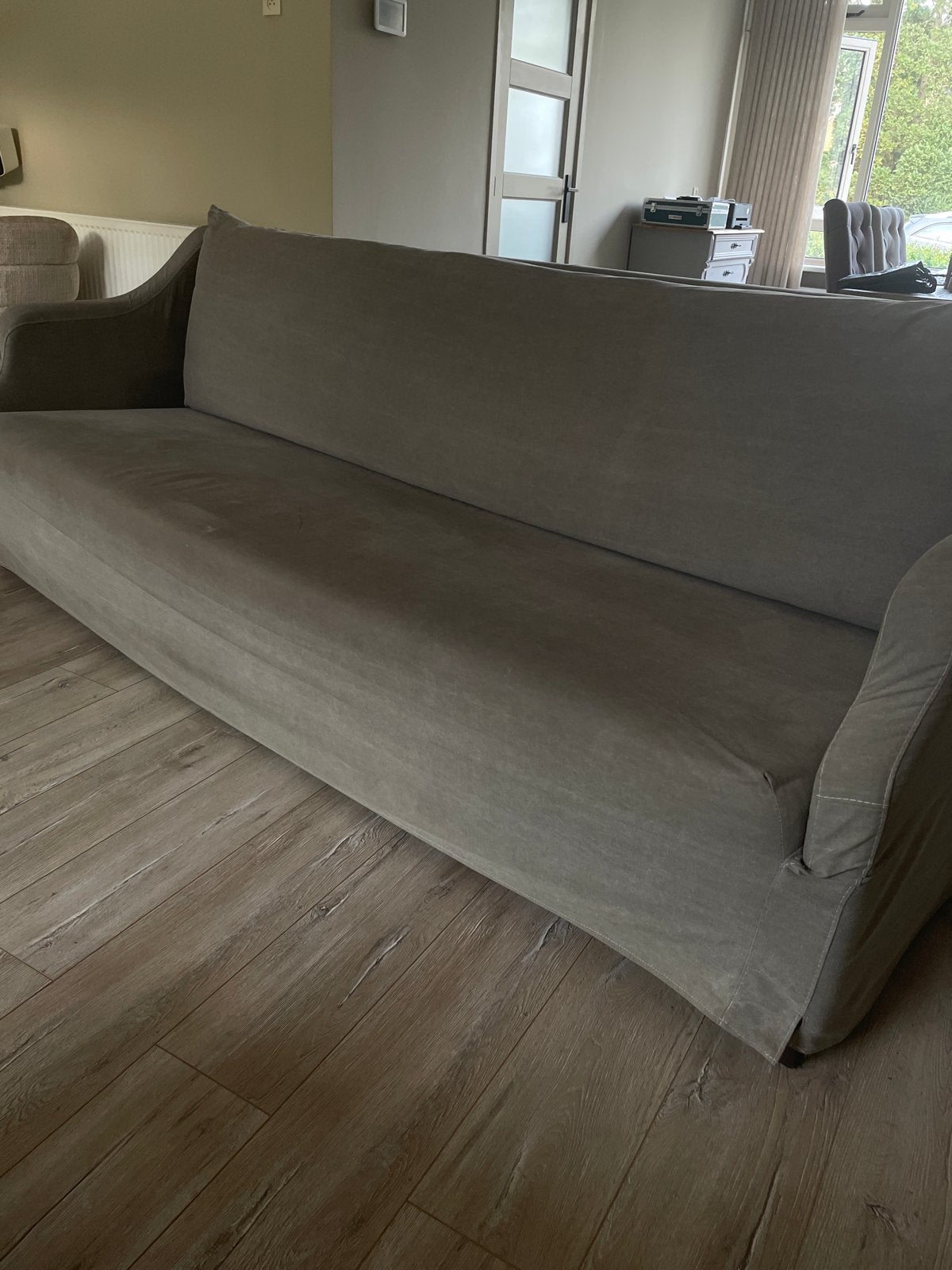 Comfortabele grijze rechte bank Hoffz stijl, Huis en Inrichting, Ophalen, Gebruikt, 75 tot 100 cm, Rechte bank