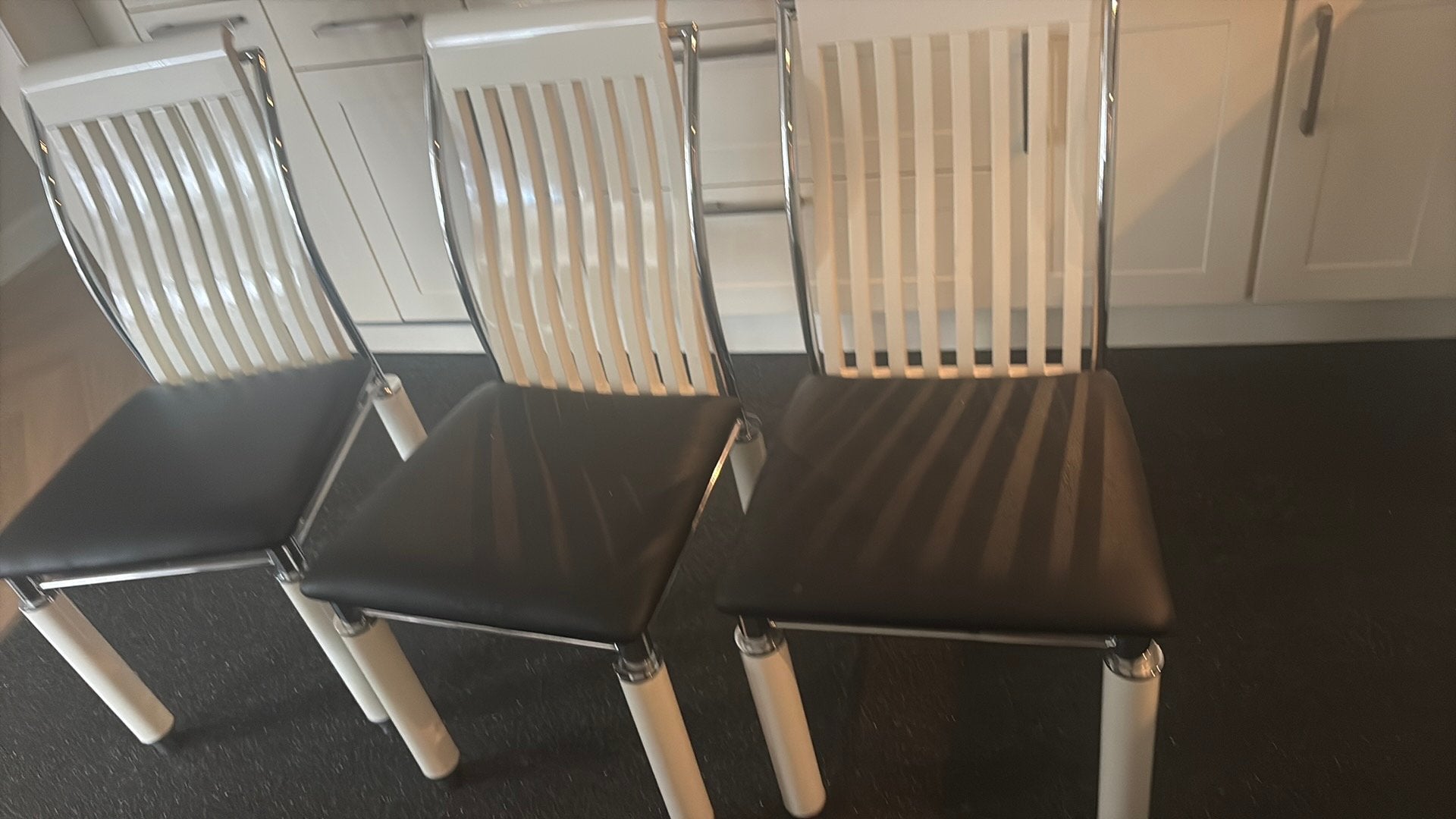 3 eetstoelem, Huis en Inrichting, Stoelen, Ophalen, Gebruikt, Drie, Wit