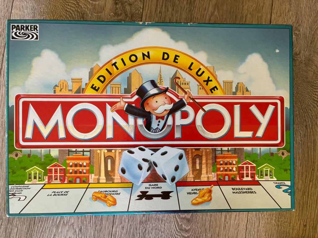 Monopoly Edition de Luxe, Hobby en Vrije tijd, Gezelschapsspellen | Bordspellen, Ophalen of Verzenden, Zo goed als nieuw