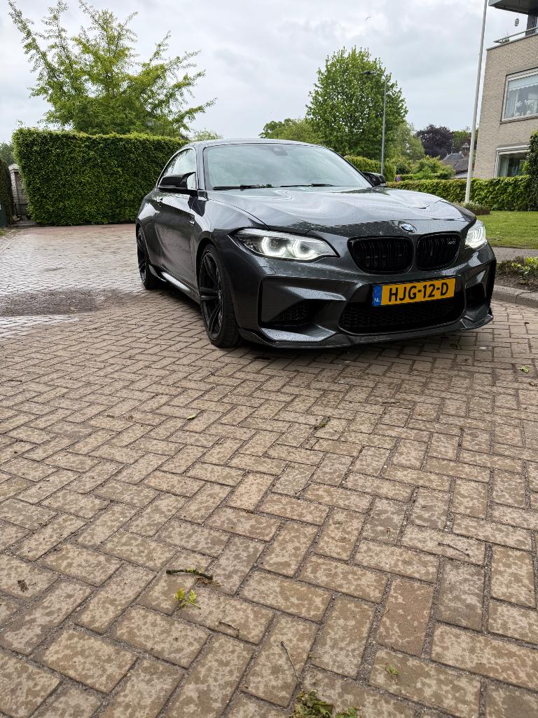 BMW 2-Serie M2 370pk M DCT 2018 Grijs, Auto's, BMW, Achterwielaandrijving, 4 stoelen, 2-Serie, Particulier