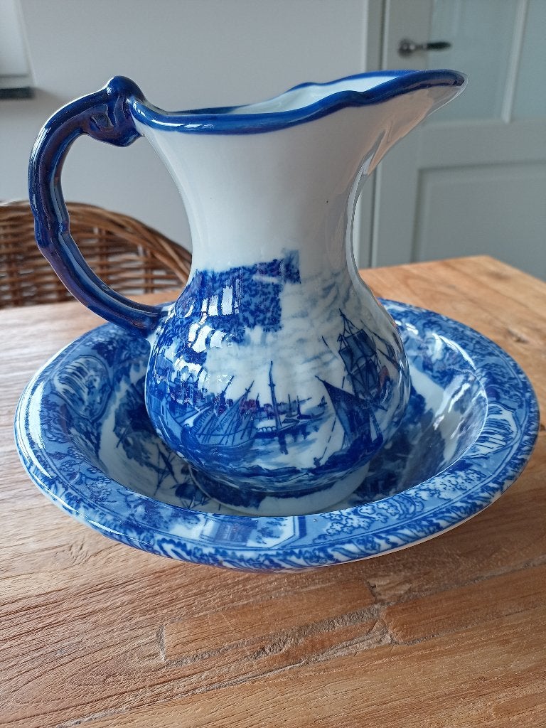 Lampetstel/set kan en schaal blauw/wit/schepen, Antiek en Kunst, Antiek | Keramiek en Aardewerk, Ophalen of Verzenden