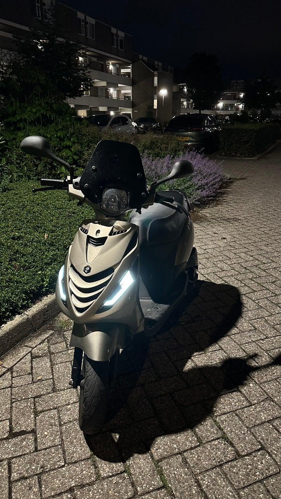 Piaggio Zip SP 2017, Fietsen en Brommers, Scooters | Piaggio, Ophalen, Zo goed als nieuw, Benzine, Zip