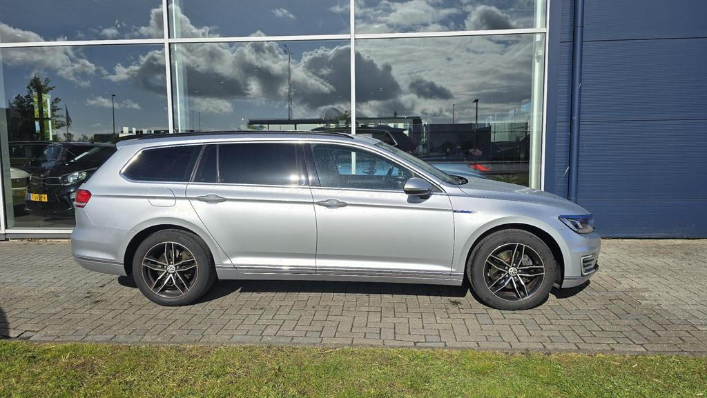 Volkswagen Passat Variant 1.4 TSI GTE |Stoelverwarming|Trekh, Stof, Gebruikt, 4 cilinders, Hybride Elektrisch/Benzine