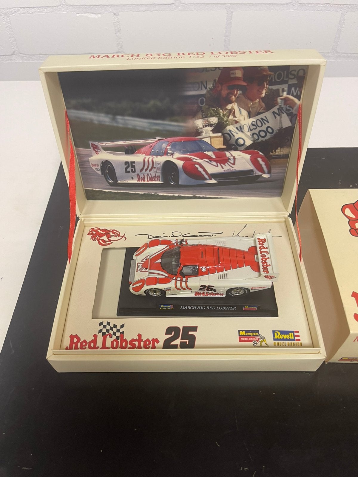 Revell Monogram March 83G Red Lobster limited voor racebaan, Overige merken, Racebaan, Ophalen of Verzenden, Zo goed als nieuw