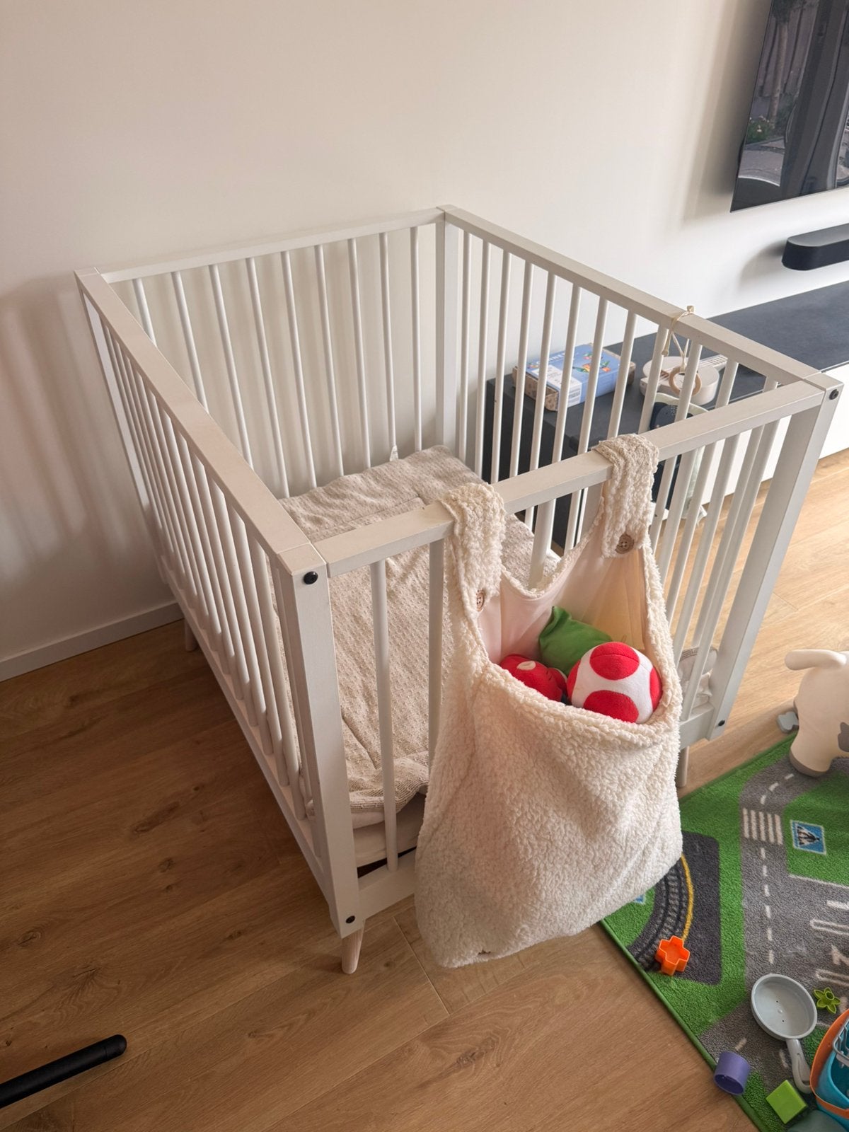 Europe Baby Evy Box – Complete set incl. matras & boxkleed, Ophalen, Zo goed als nieuw, Boxkleed