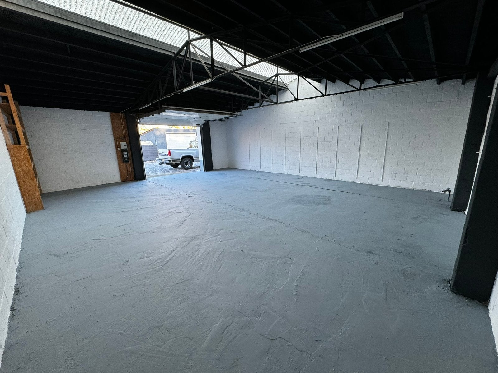 Te Huur Bedrijfsruimte / Loods in Kerkrade - Haanrade, Zakelijke goederen, 75 m², Huur, Bedrijfsruimte