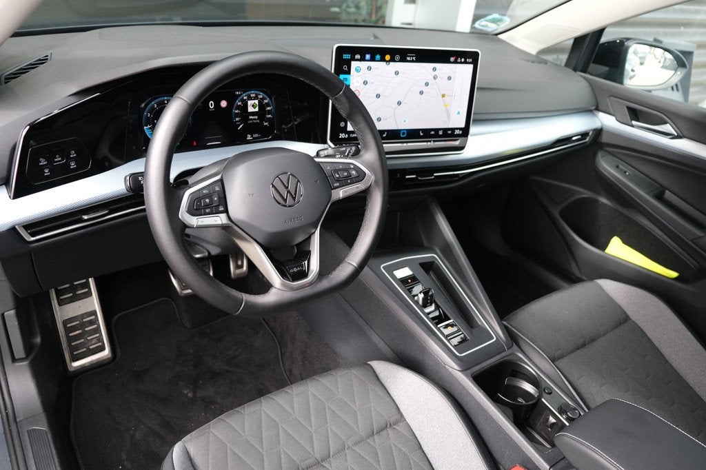 Volkswagen Golf 8.5 1.5 eTSI DSG 150PK Goal Edition Navi Cam, Auto's, Volkswagen, Gebruikt, 150 pk, Leder en Stof, Origineel Nederlands