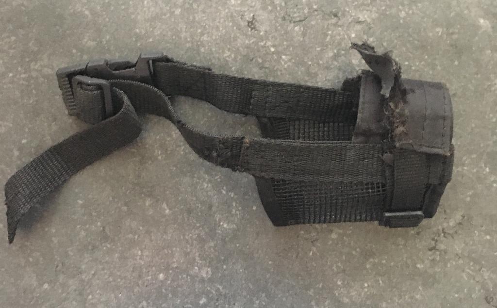 Ferplast muilkorf muzzle net S, Dieren en Toebehoren, Honden-accessoires, Ophalen of Verzenden, Gebruikt
